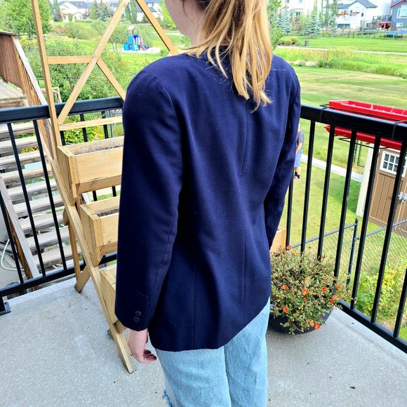 Vintage Braemar Petites by Jeremy Scott dark blue blazer. - Picture 4 of 15